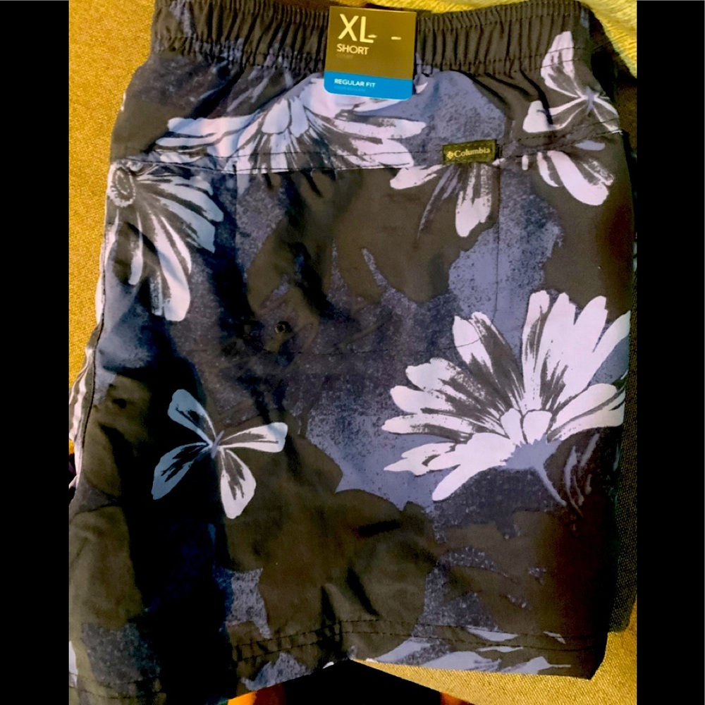 NWT Columbia Womens shorts